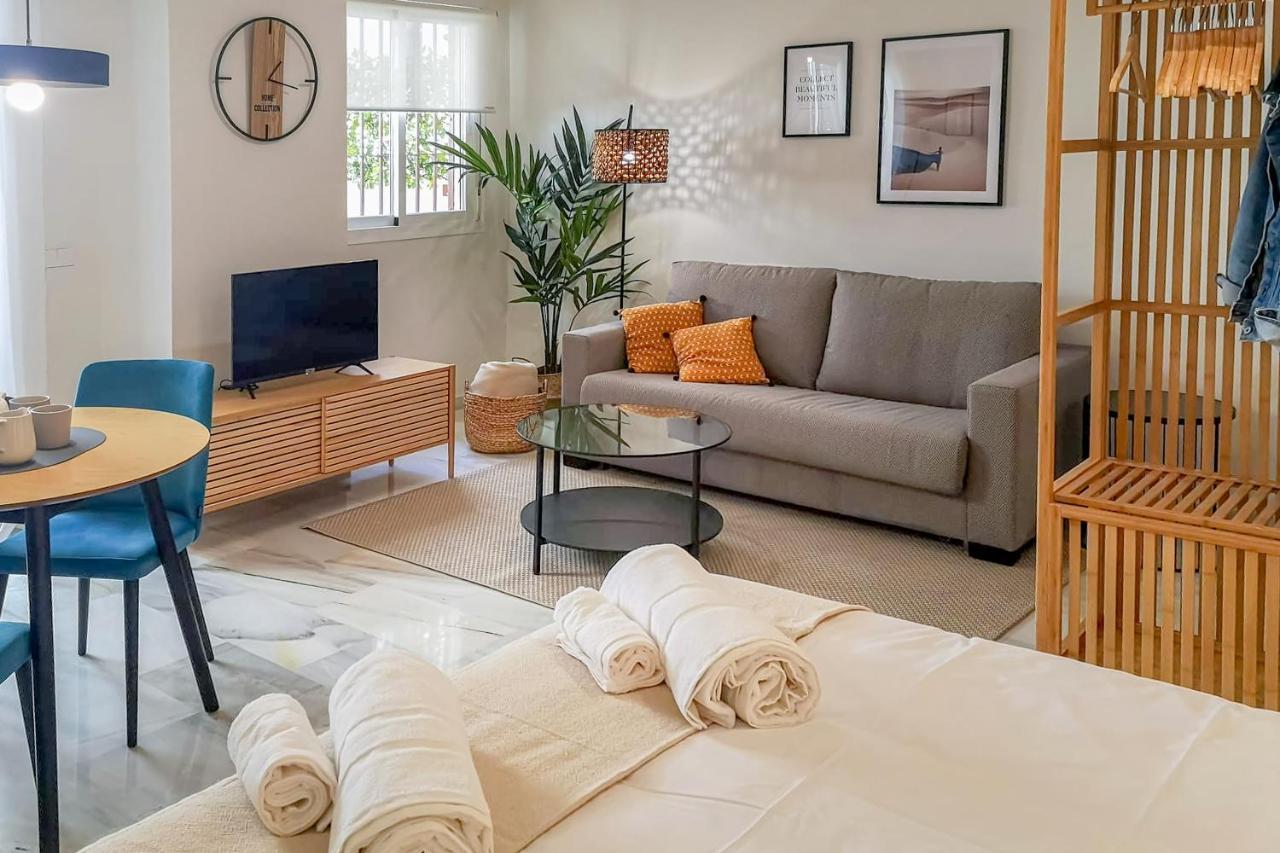Teatro Suites Malaga Playa Экстерьер фото