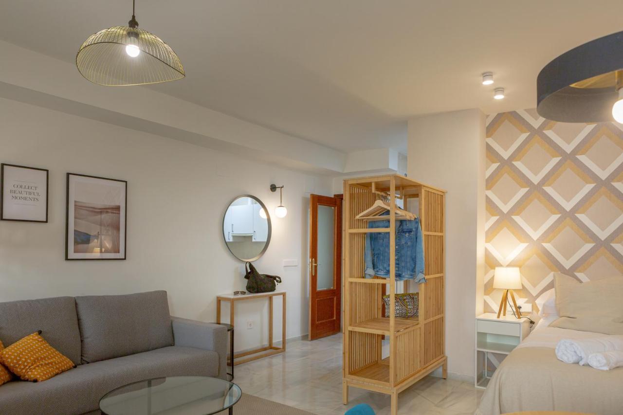 Teatro Suites Malaga Playa Экстерьер фото