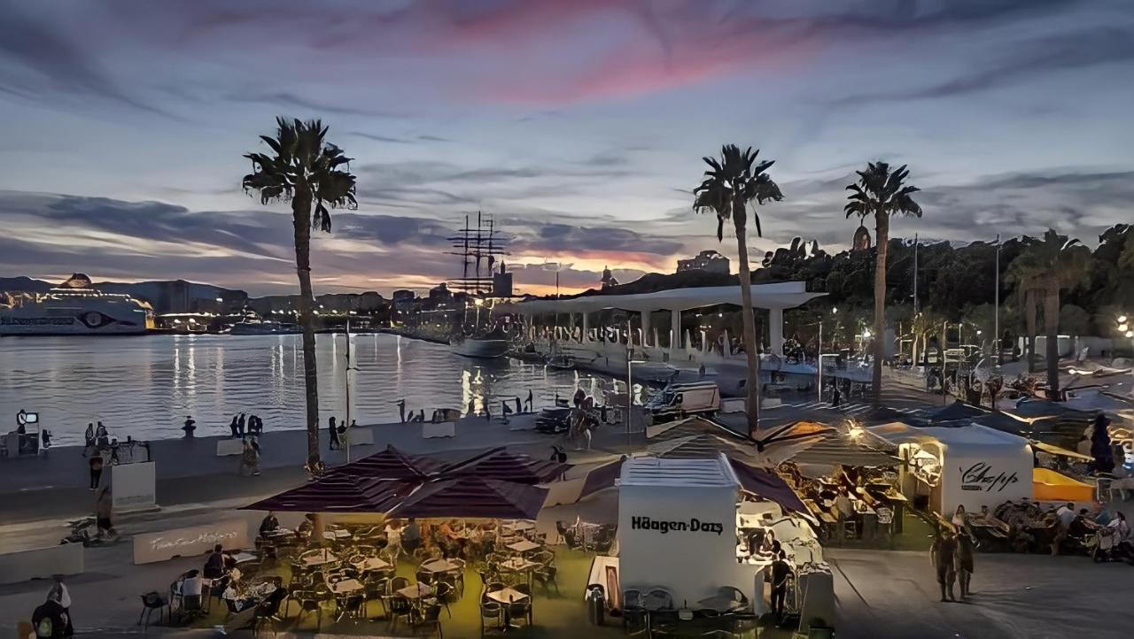 Teatro Suites Malaga Playa Экстерьер фото